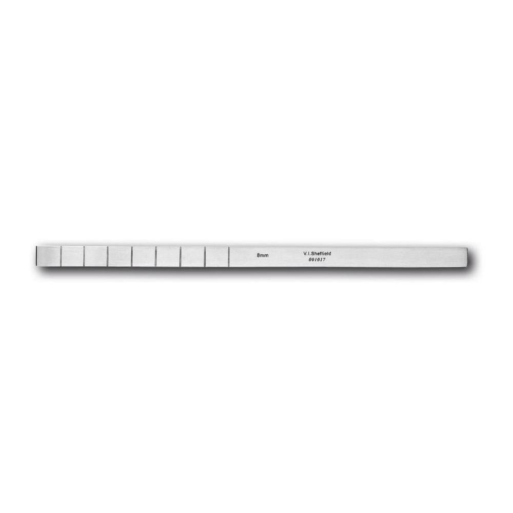 Osteotom extra fein eckig, 8mm x 180 mm (001017)